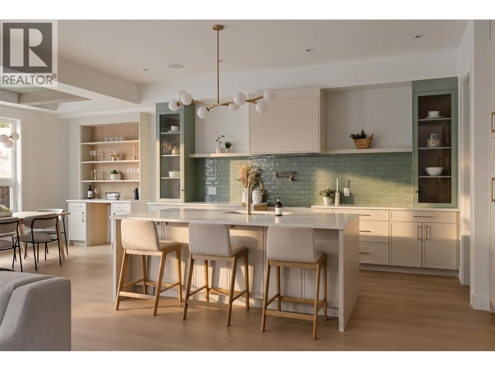  1012 Bull Crescent, Kelowna