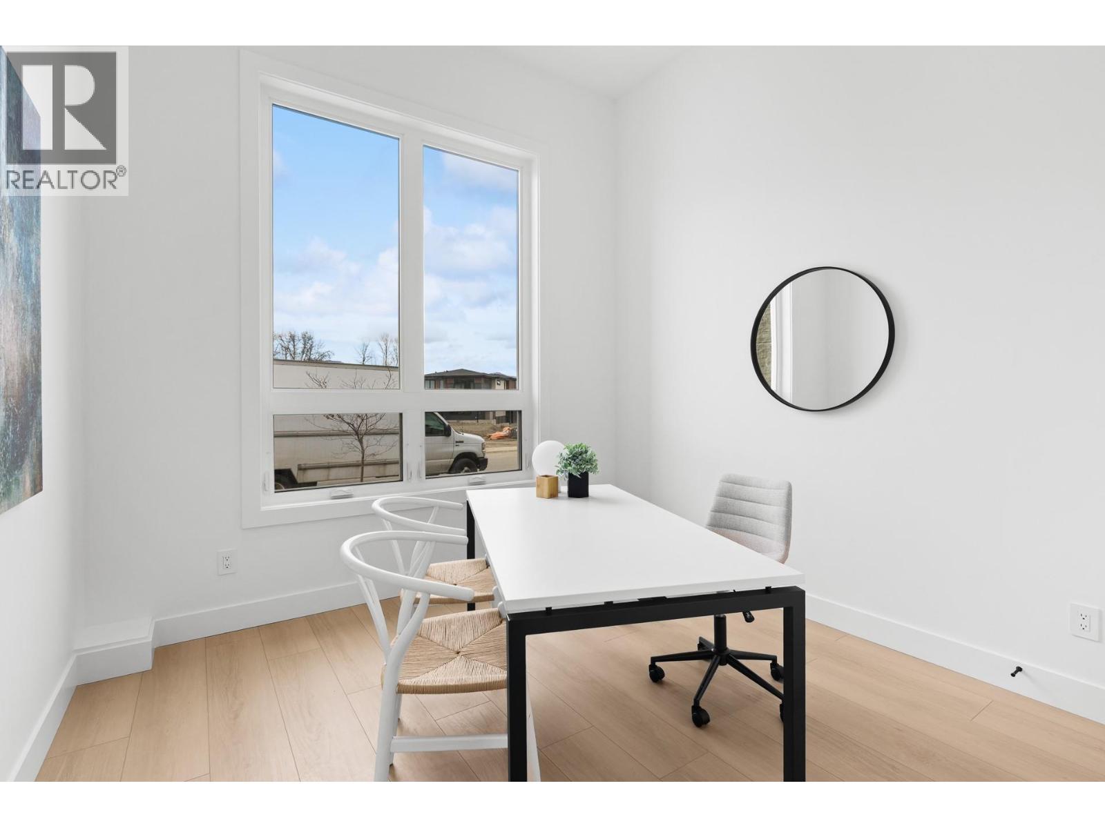  1012 Bull Crescent, Kelowna