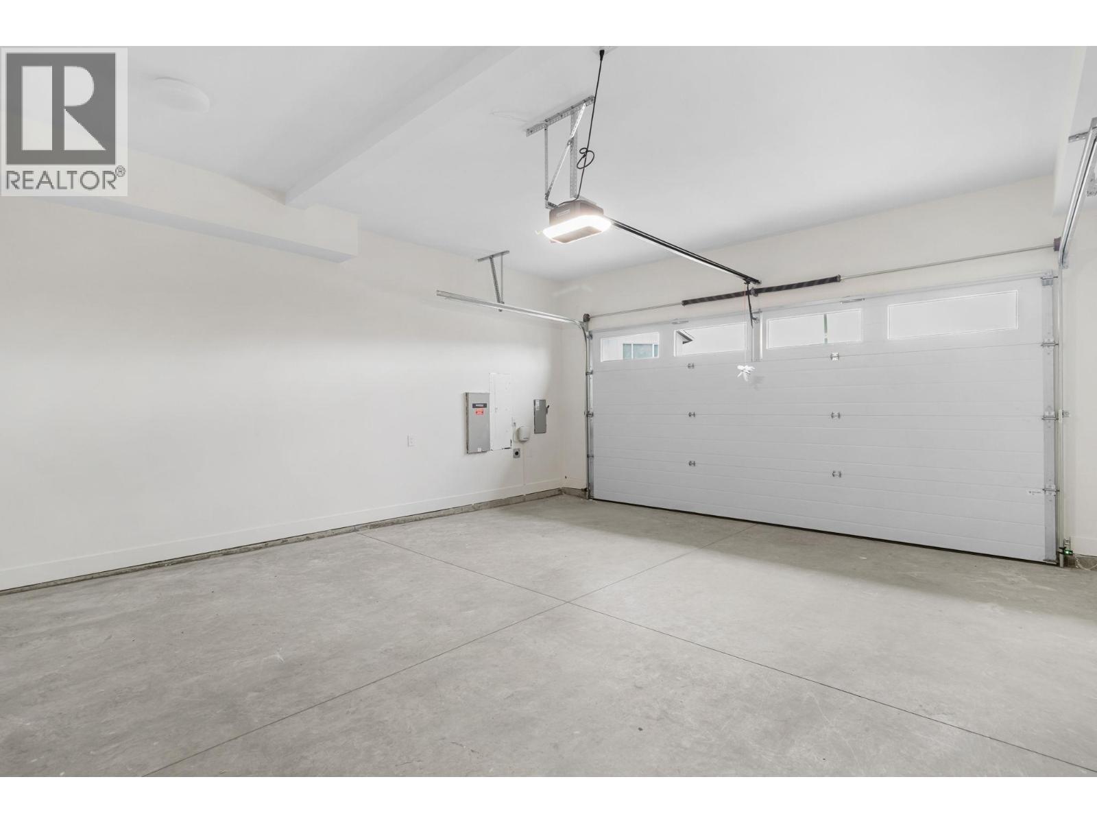  1012 Bull Crescent, Kelowna