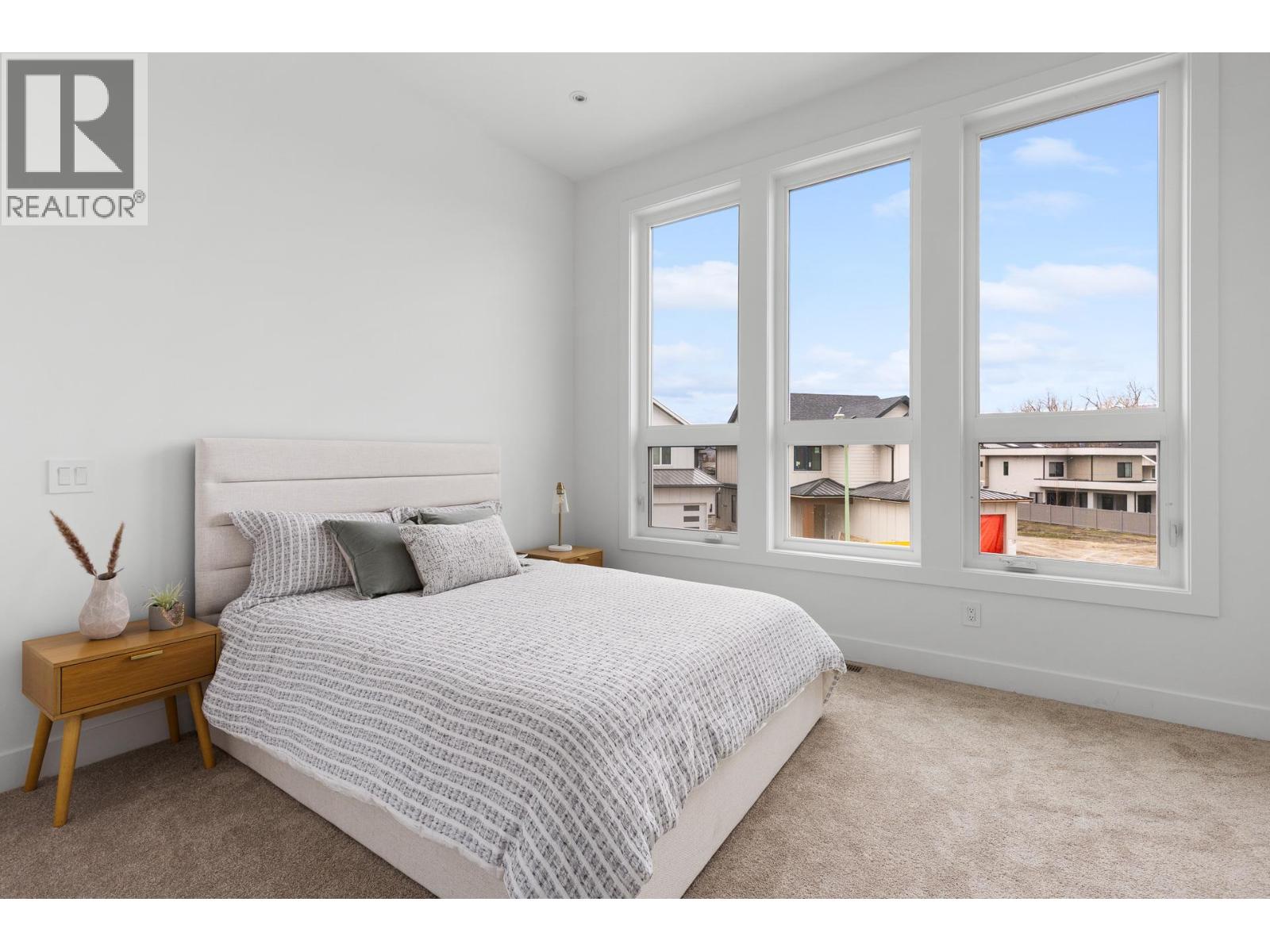  1012 Bull Crescent, Kelowna