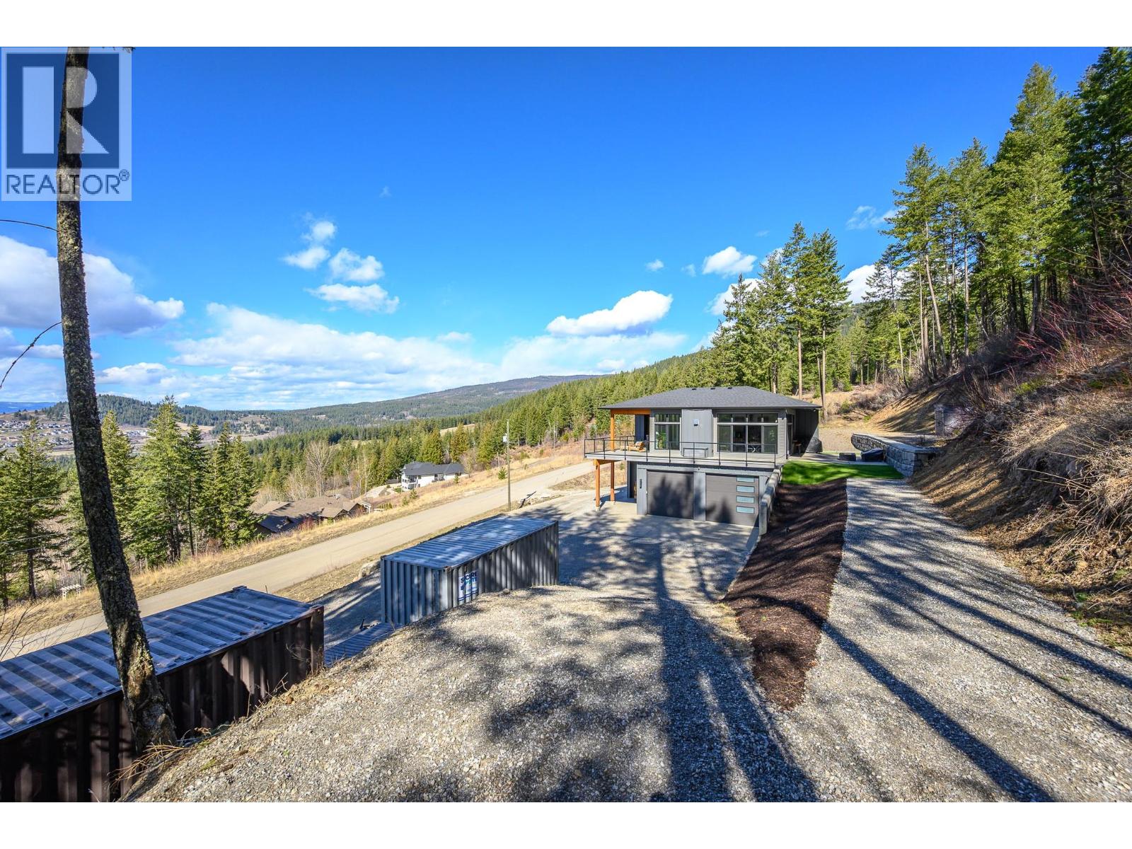 #5 5720 HARTNELL ROAD - 47