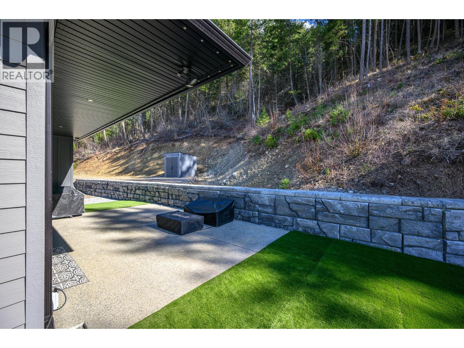 #5 5720 HARTNELL ROAD - 55