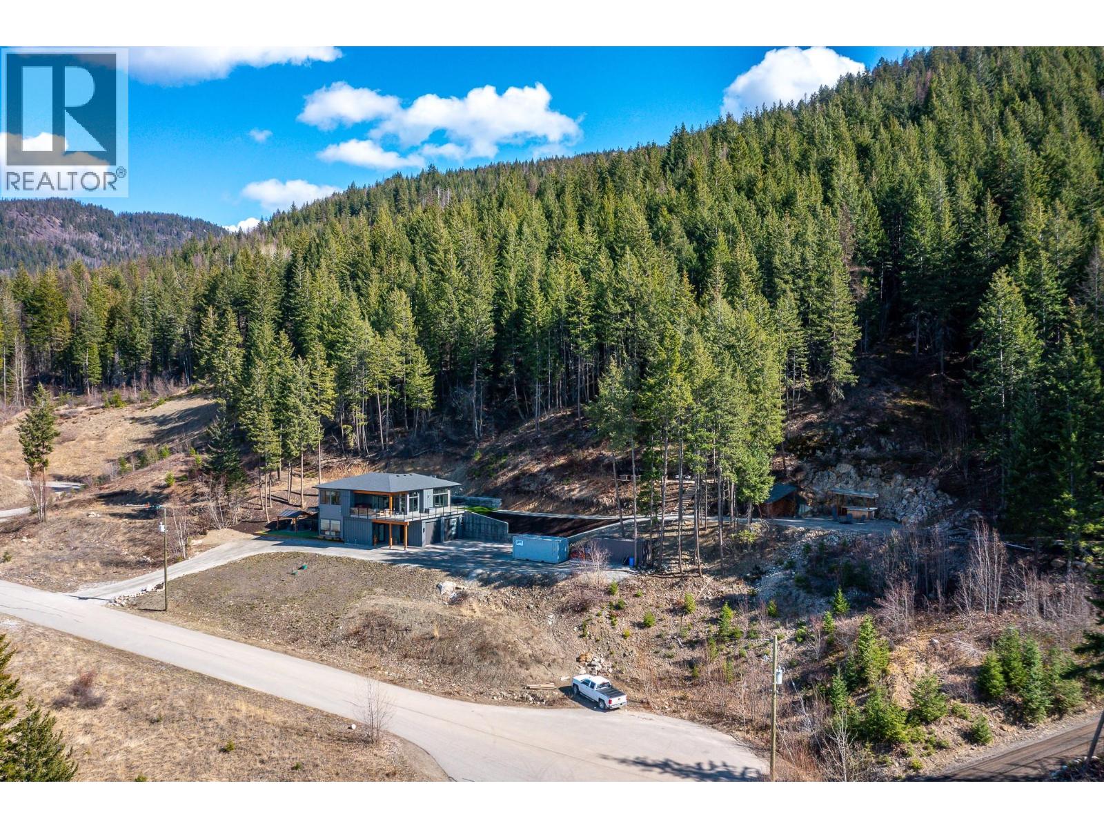 #5 5720 HARTNELL ROAD - 58