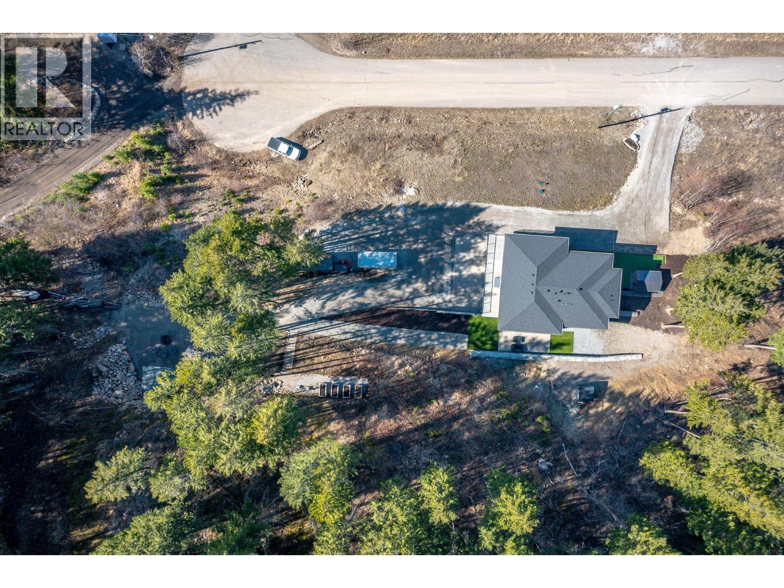 #5 5720 HARTNELL ROAD - 63