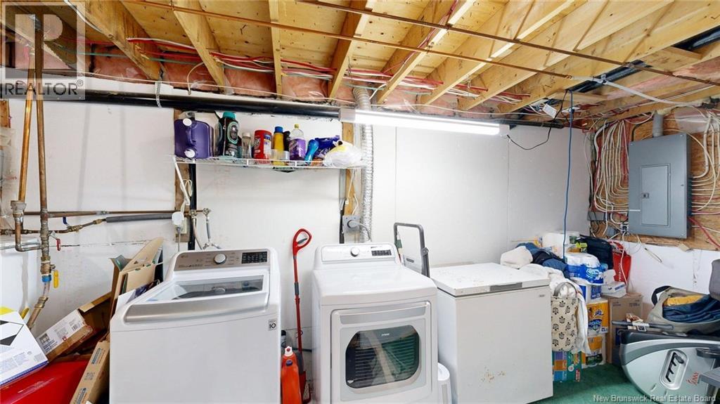 19 MEADOWLAND TERRACE - 31