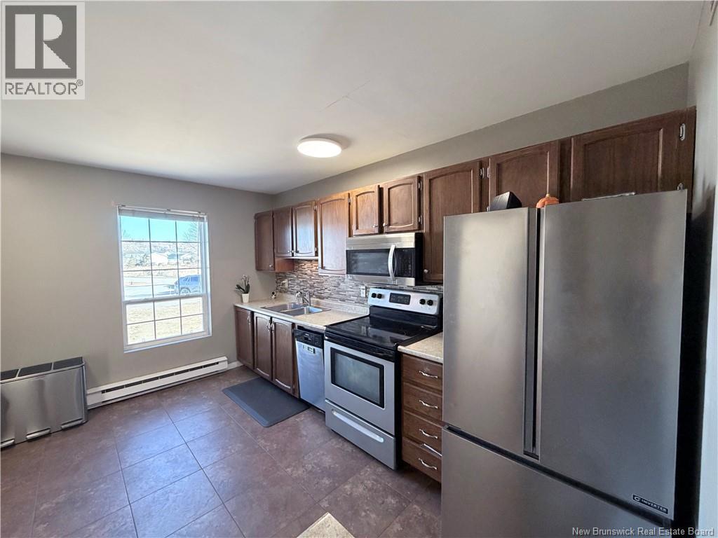 19 MEADOWLAND TERRACE - 38