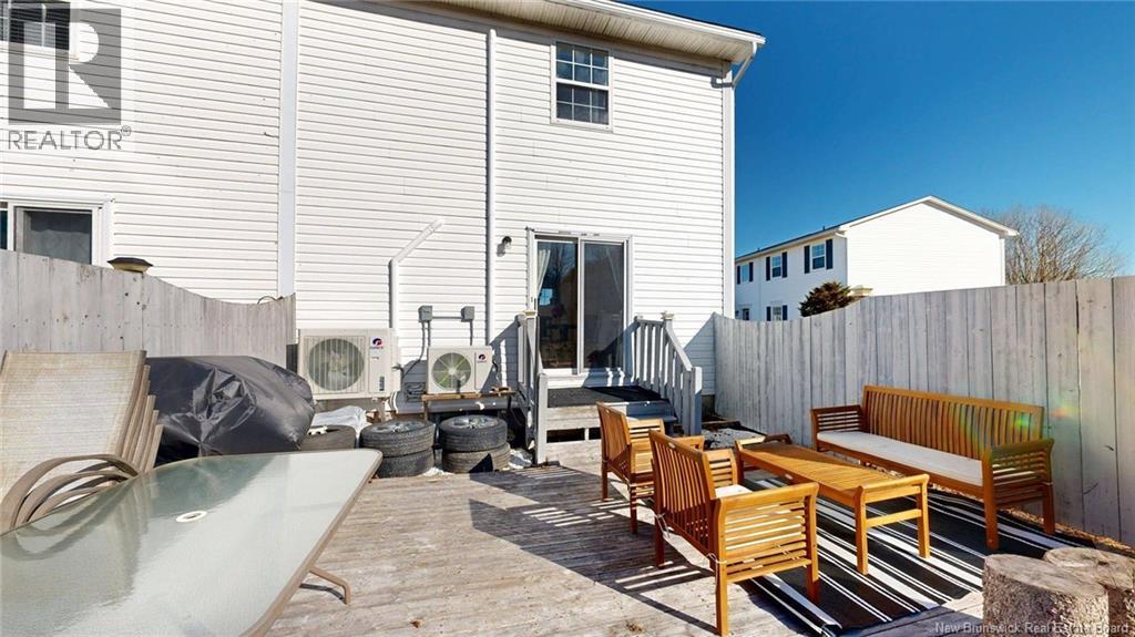 19 MEADOWLAND TERRACE - 32