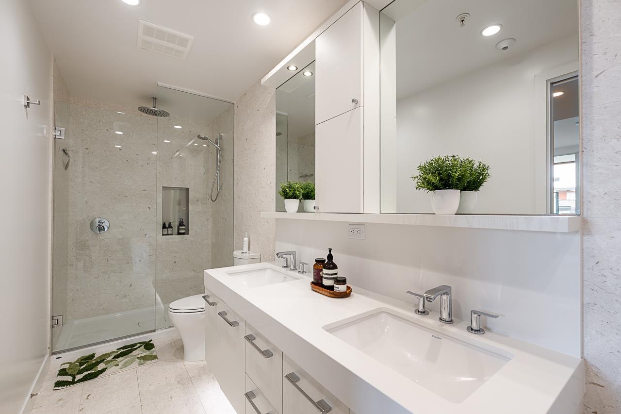 507 1439 GEORGE STREET, White Rock