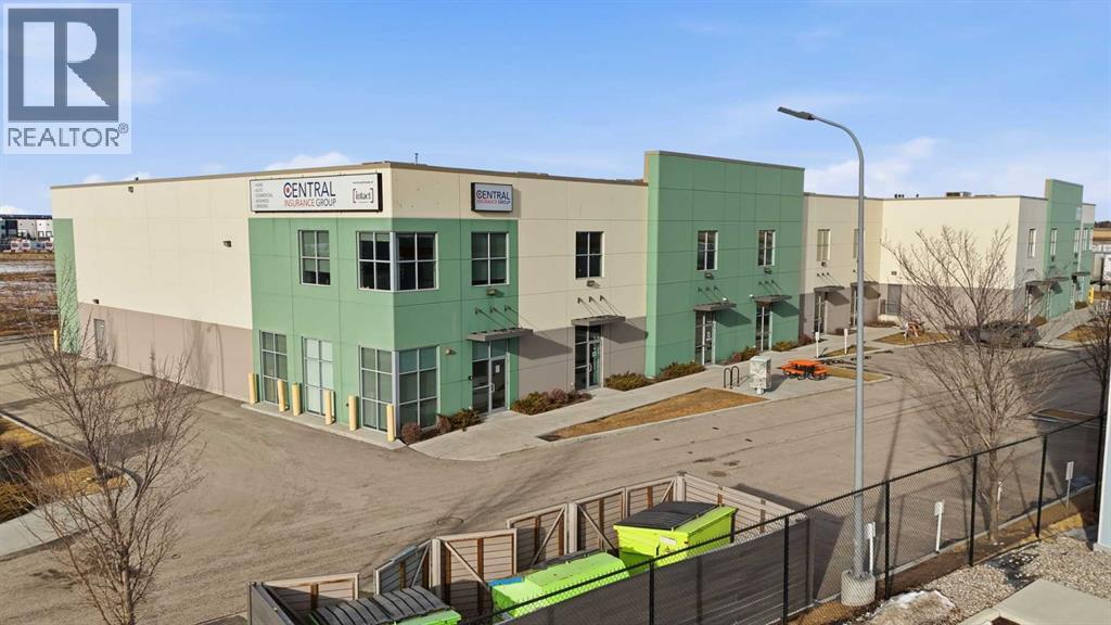 106, 10748 74 Street SE, Calgary, Alberta