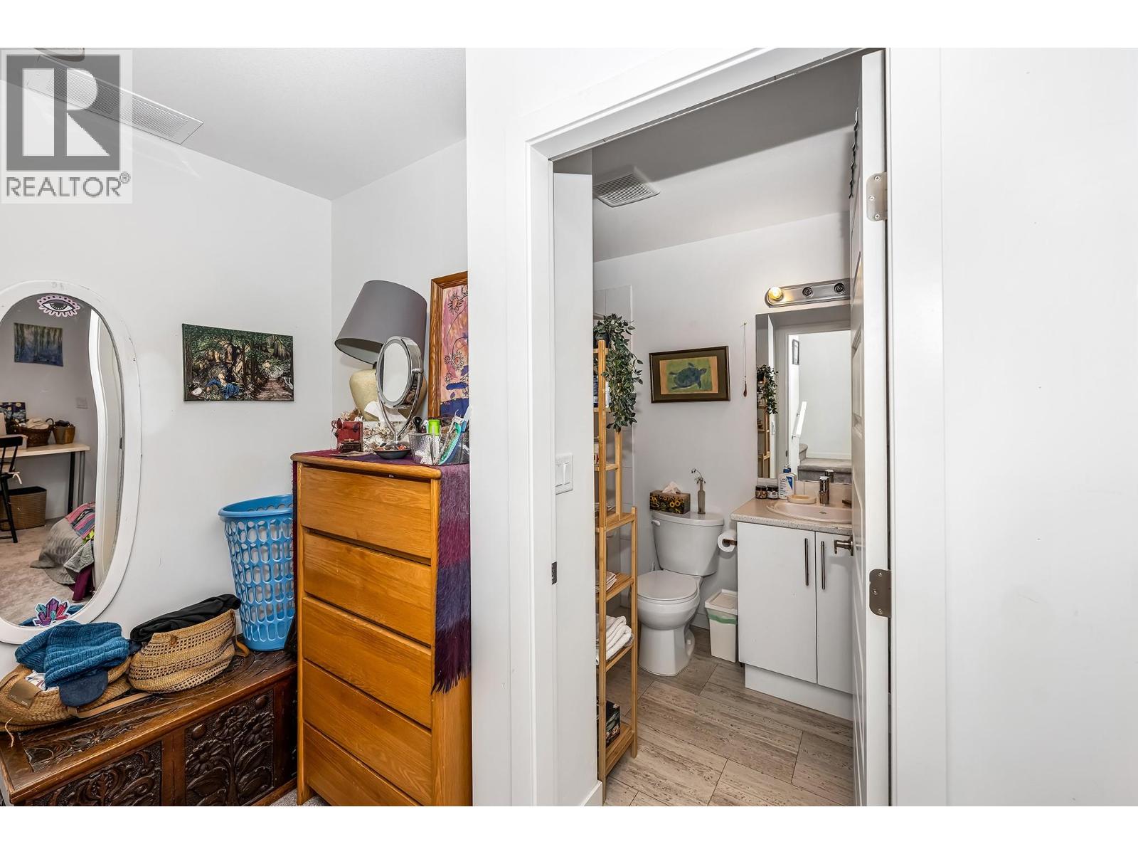 #47 4600 OKANAGAN AVENUE - 25