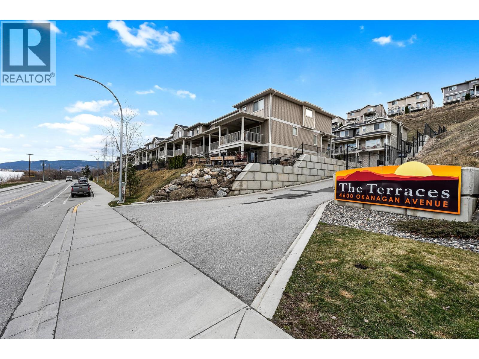 #47 4600 OKANAGAN AVENUE - 29