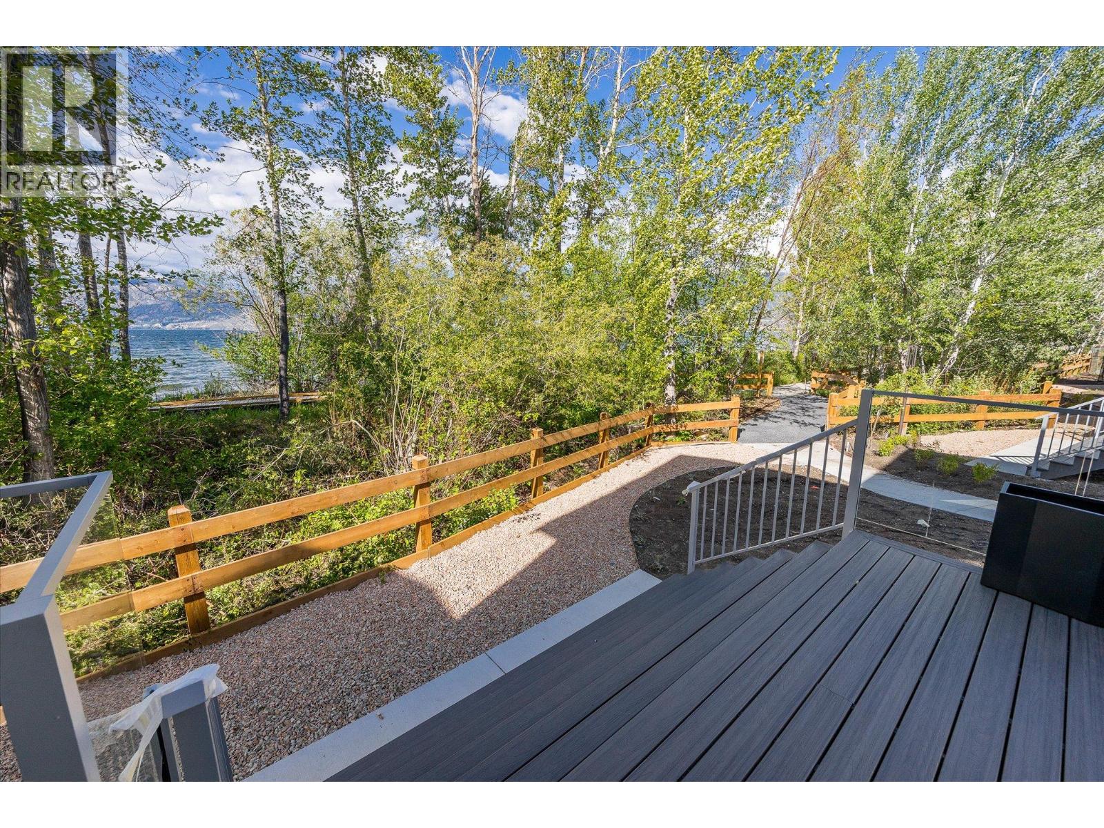 3210 Landry Crescent, Summerland