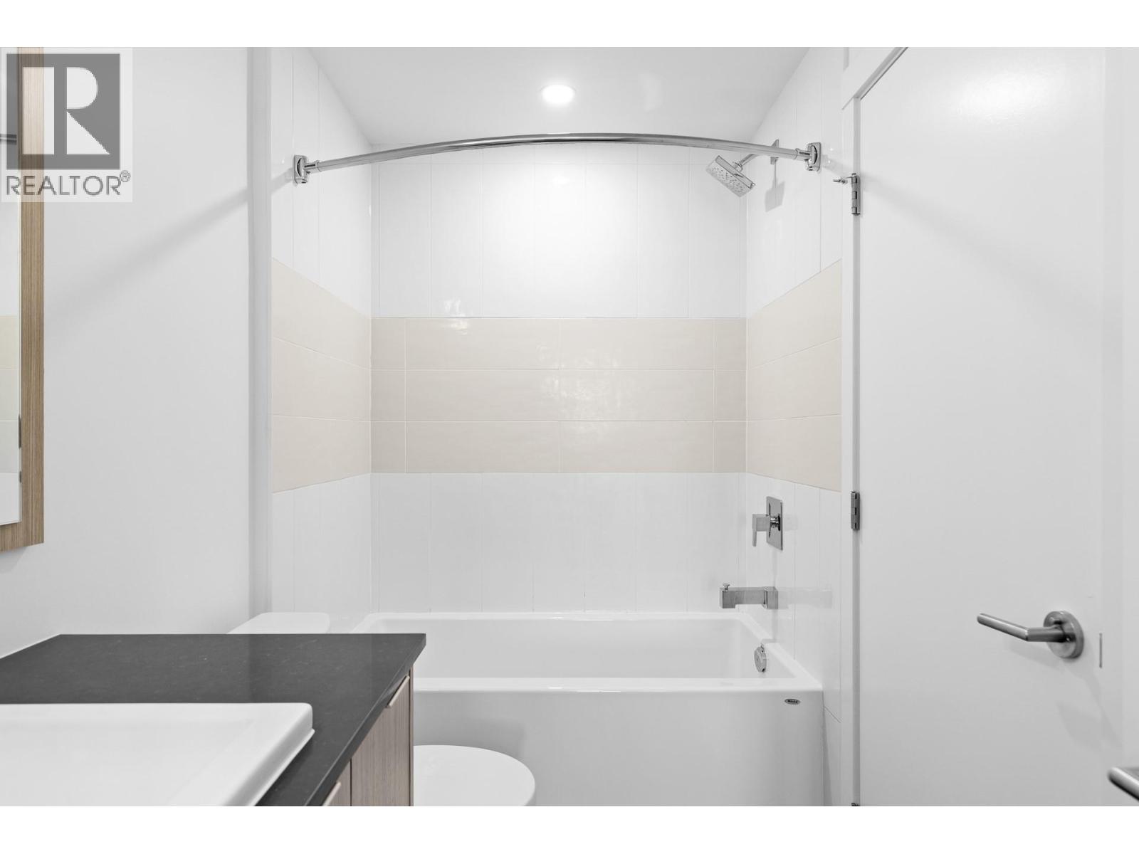 PH3 1800 Richter Street, Kelowna