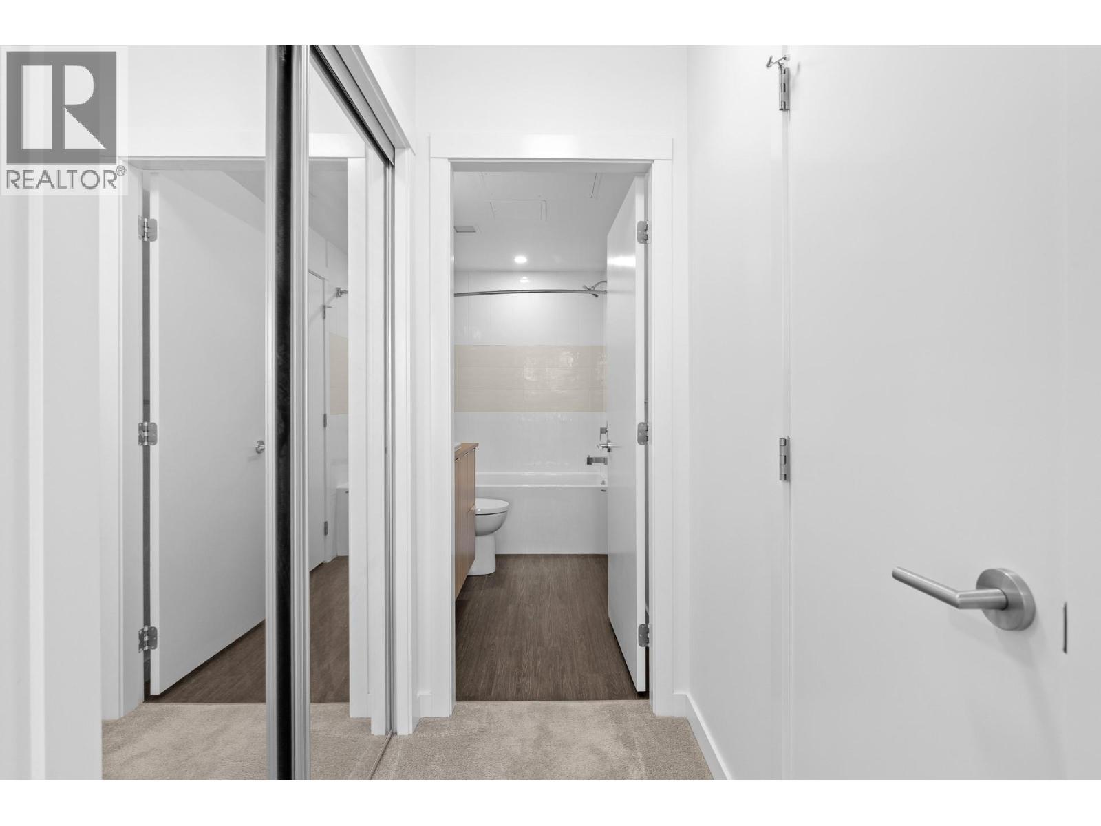 PH3 1800 Richter Street, Kelowna