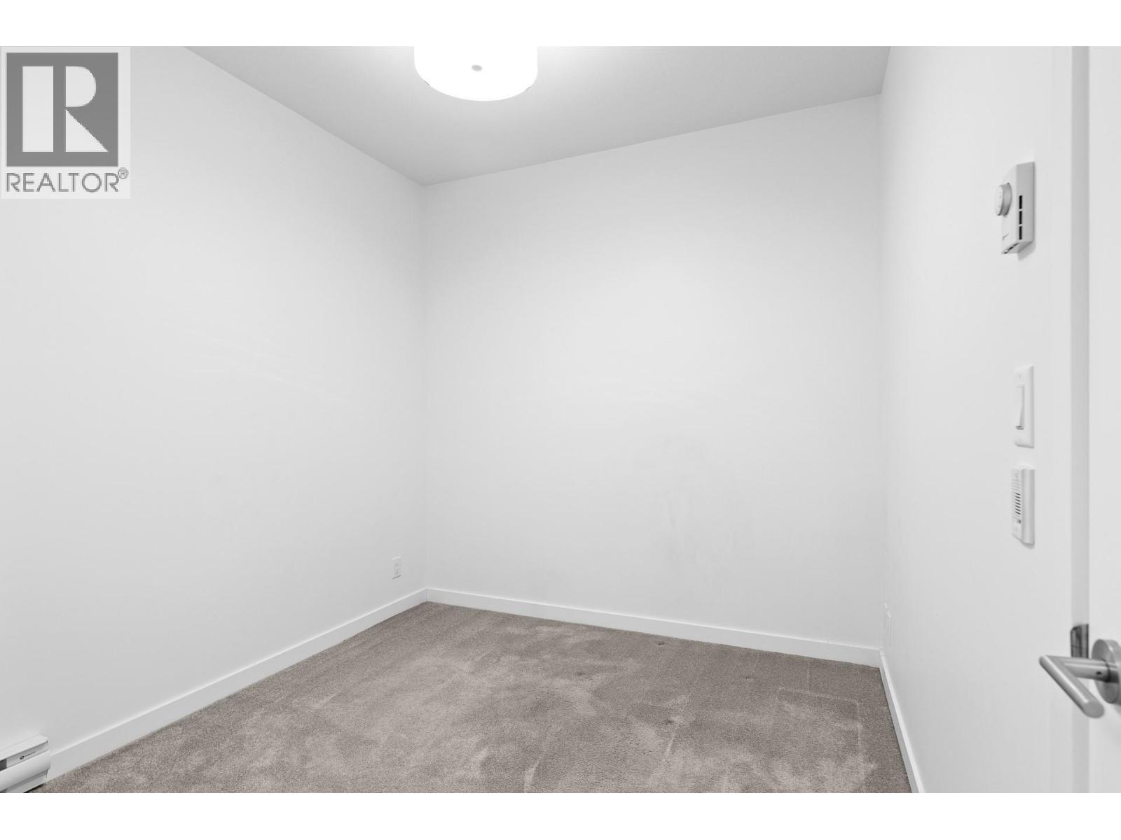 #PH3 1800 Richter Street - 27