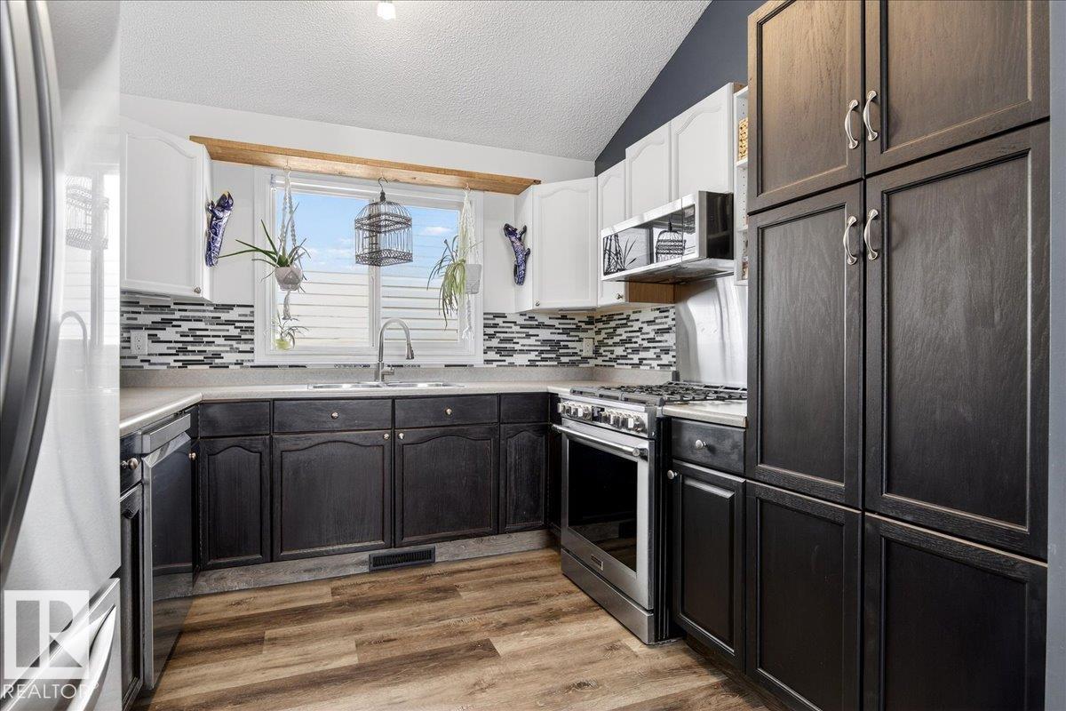 2808 25 ST NW, Edmonton