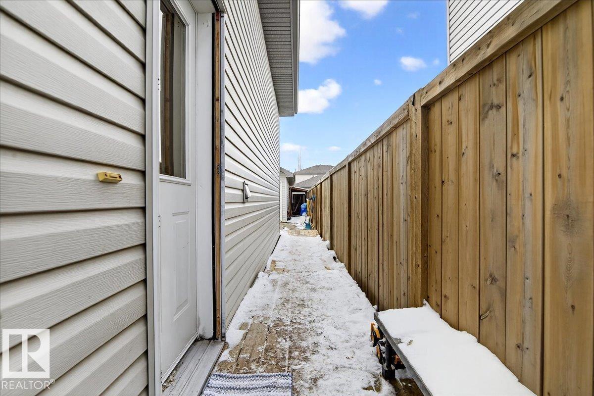 2808 25 ST NW, Edmonton