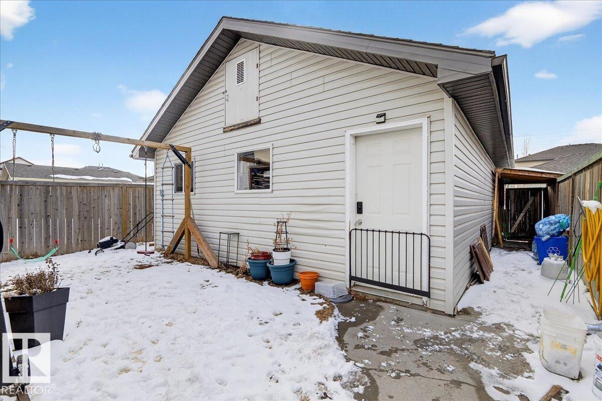 2808 25 ST NW, Edmonton