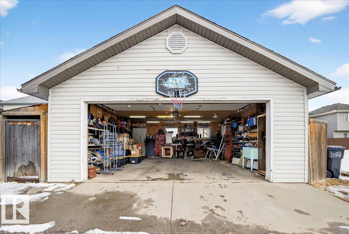 2808 25 ST NW, Edmonton