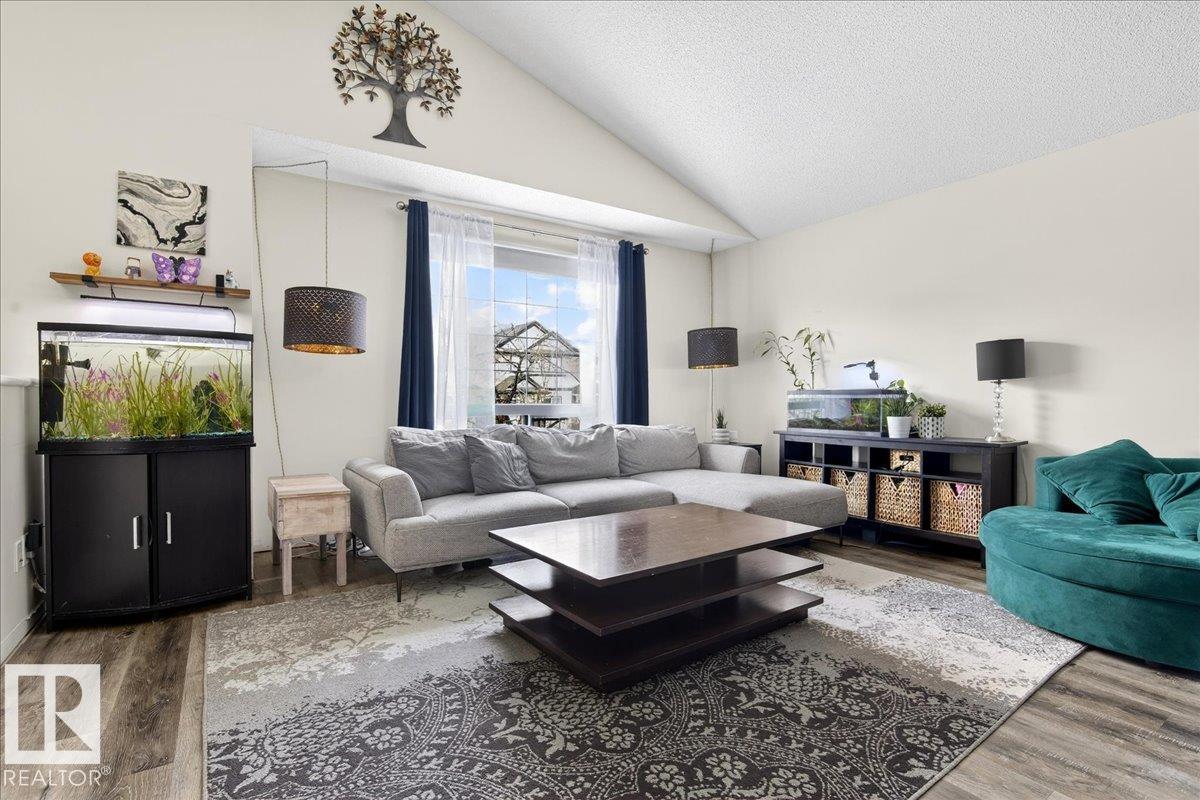 2808 25 ST NW, Edmonton