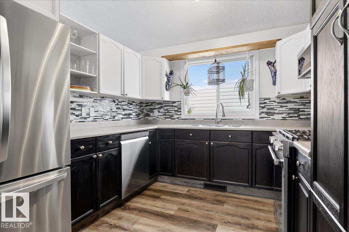 2808 25 ST NW, Edmonton