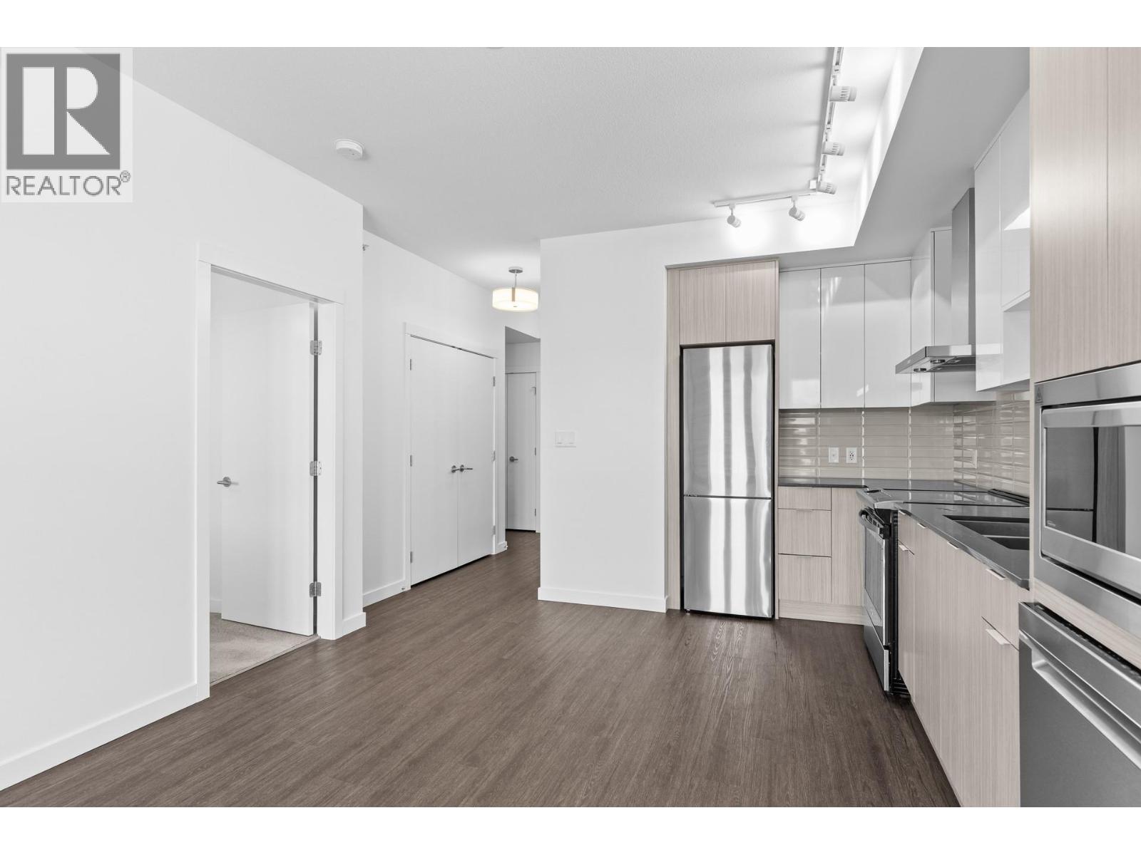 PH3 1800 Richter Street, Kelowna