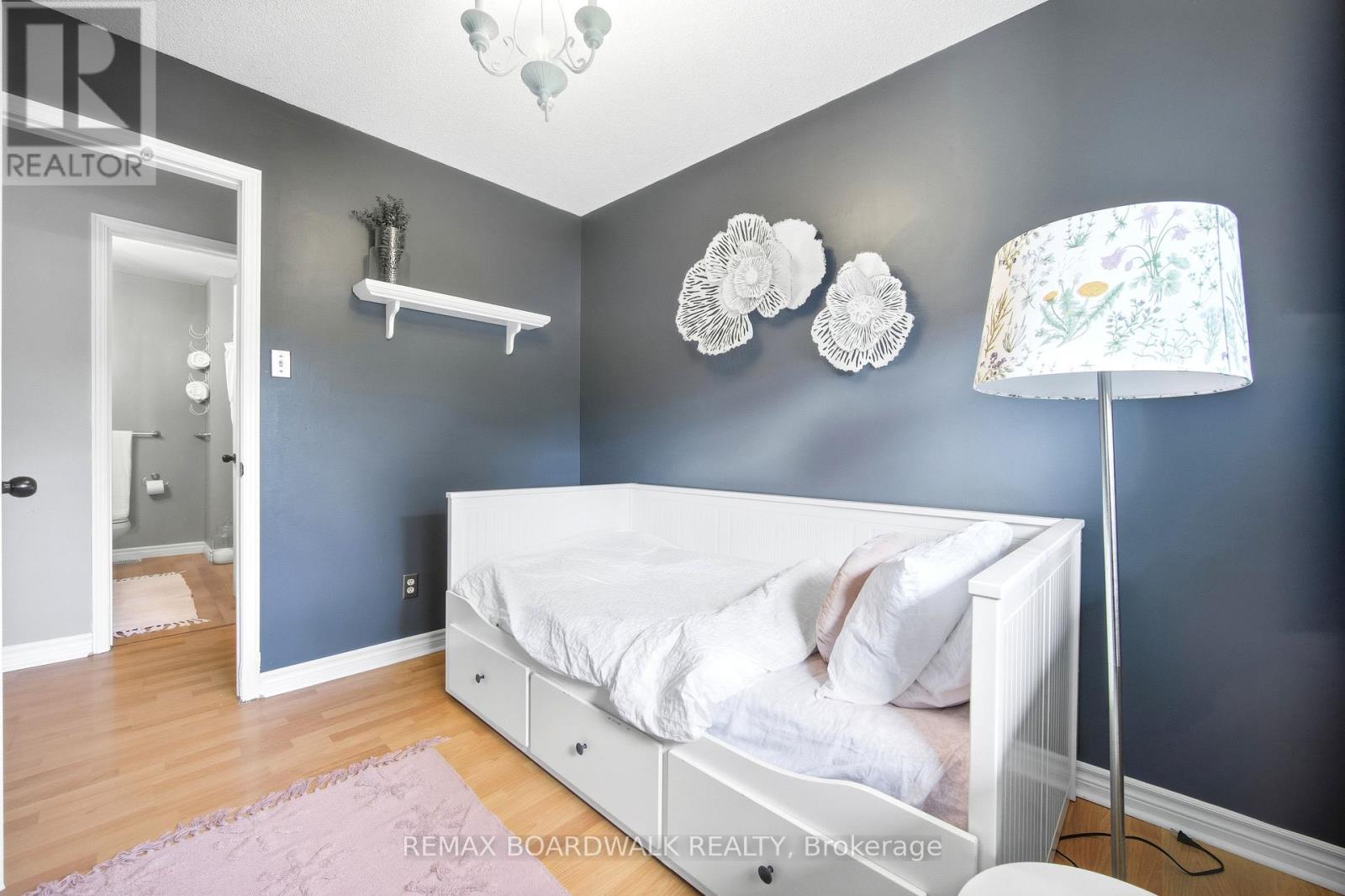 121 STAMFORD DRIVE - 14