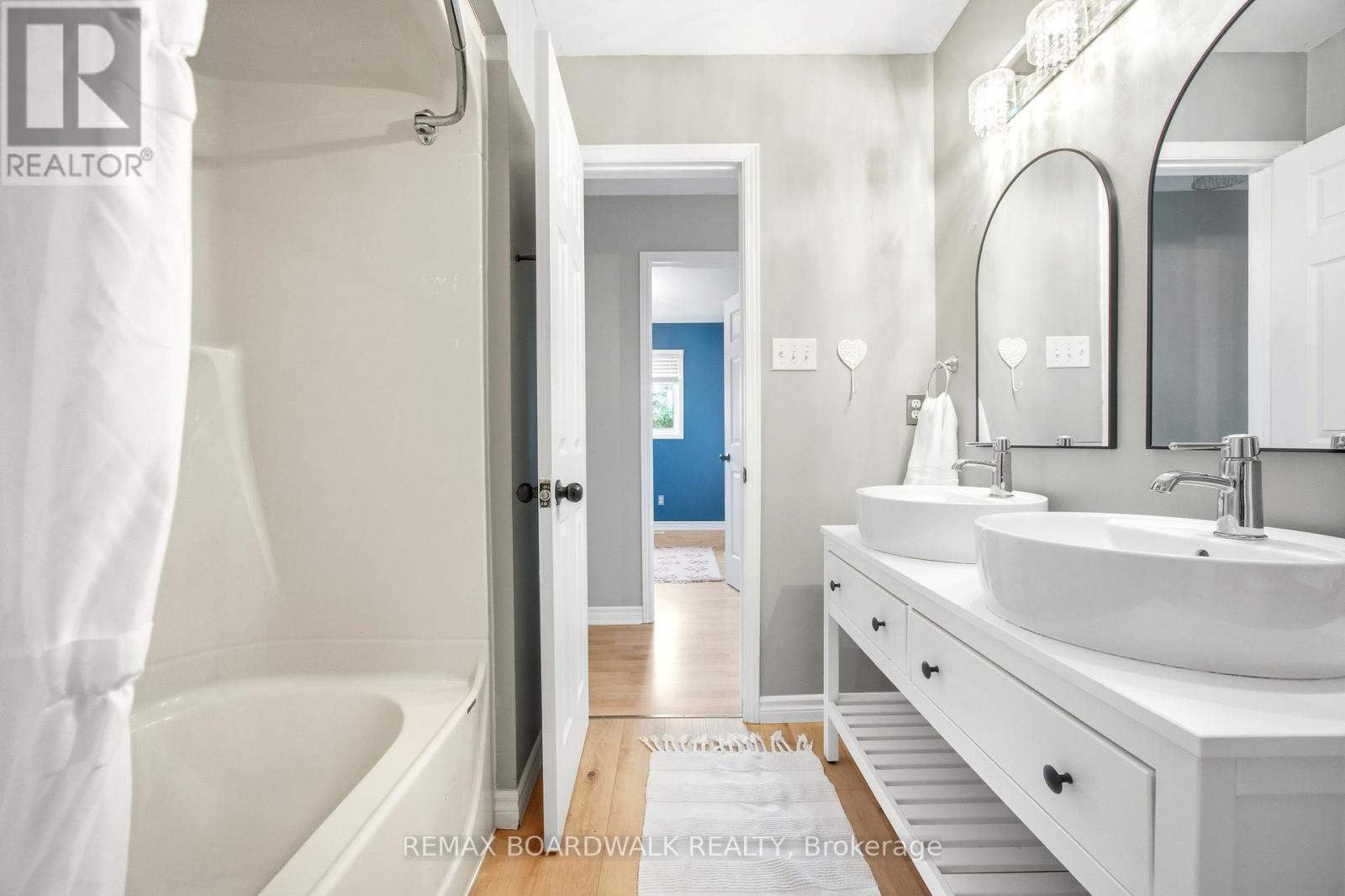 121 STAMFORD DRIVE - 16