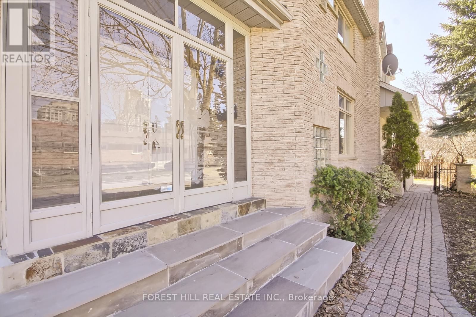 83 NORTON AVENUE - 6