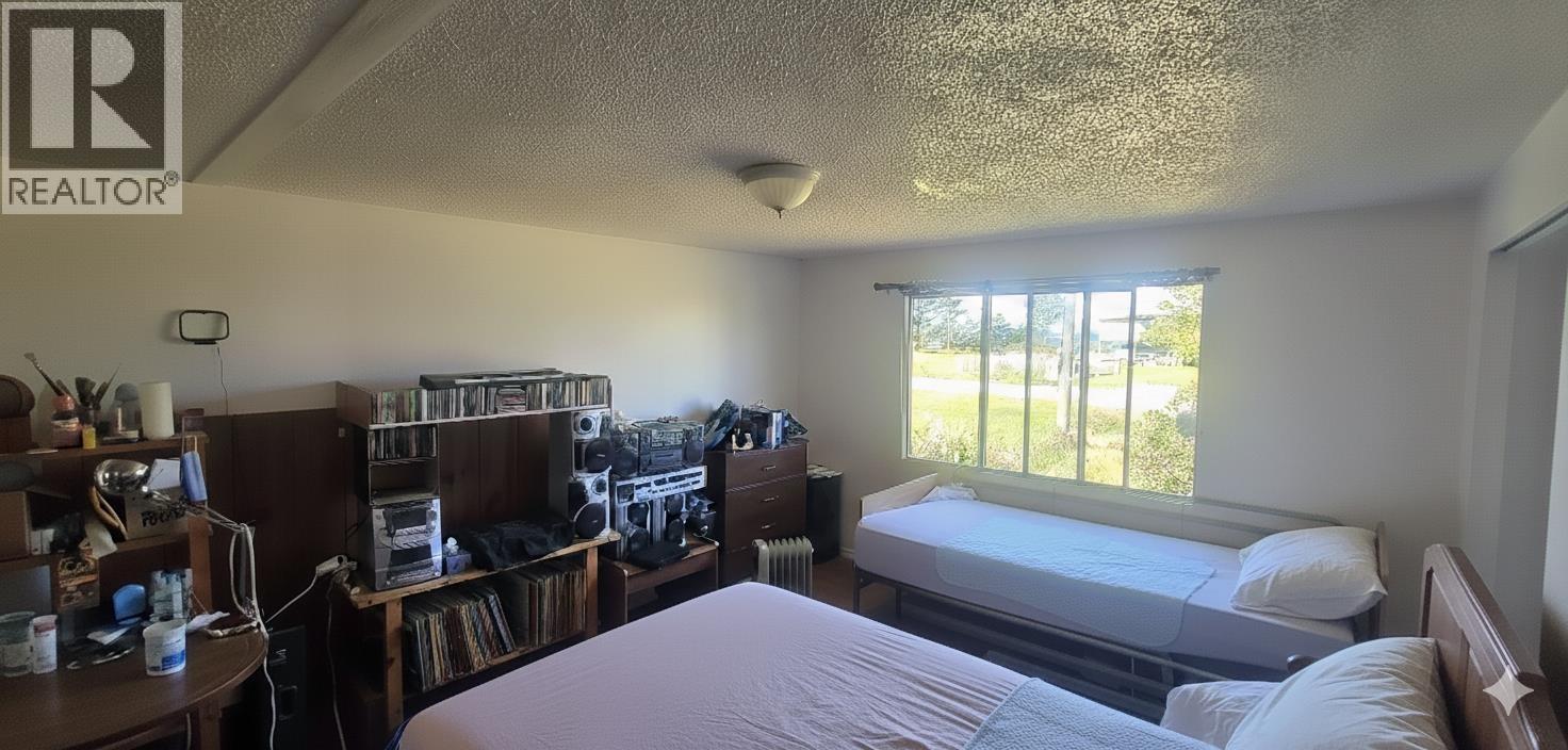 406A SCHOOL ROAD - 8