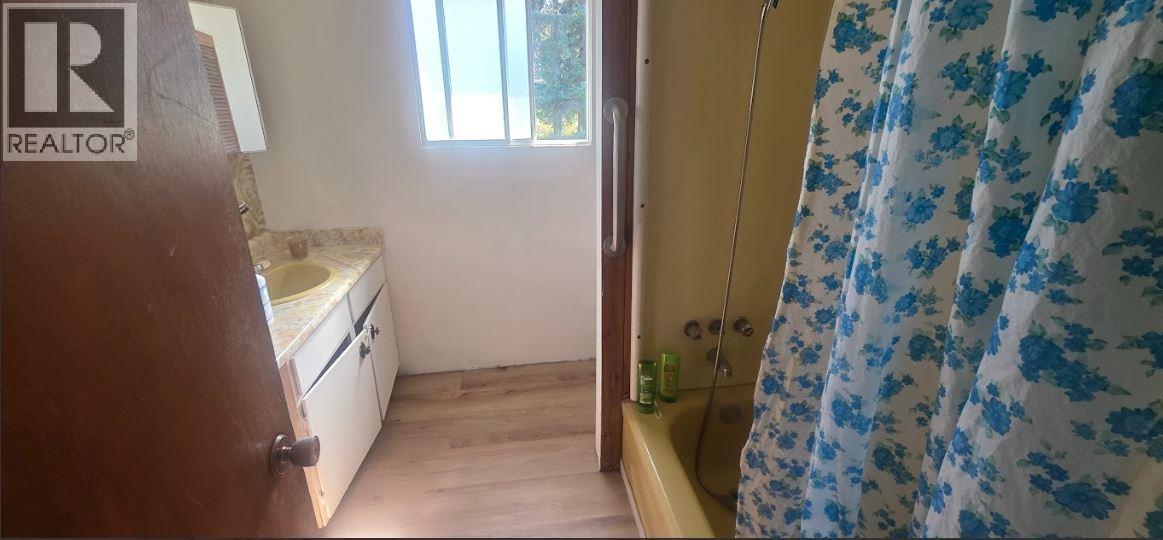 406A SCHOOL ROAD - 9