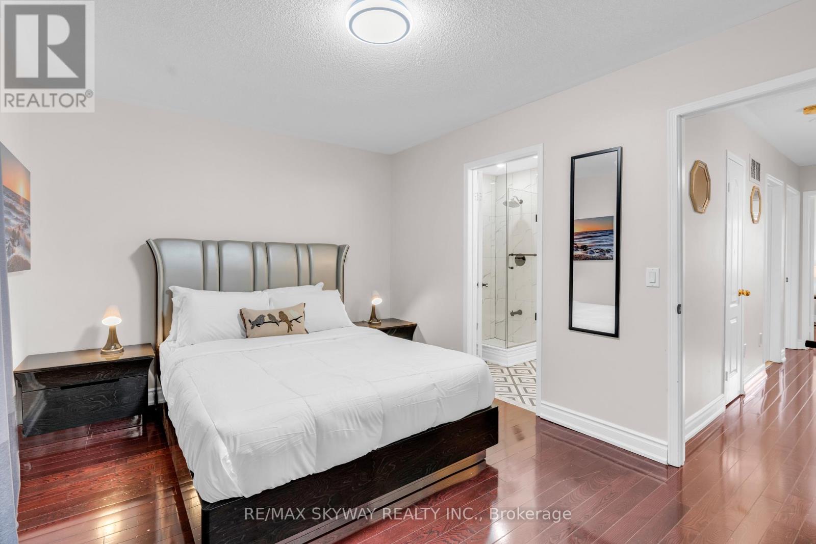 96 JENKINSON WAY - 13