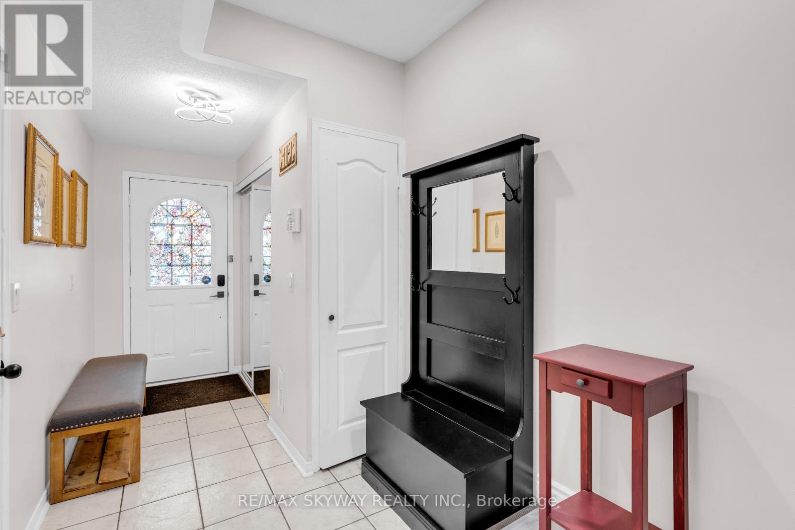 96 JENKINSON WAY - 2