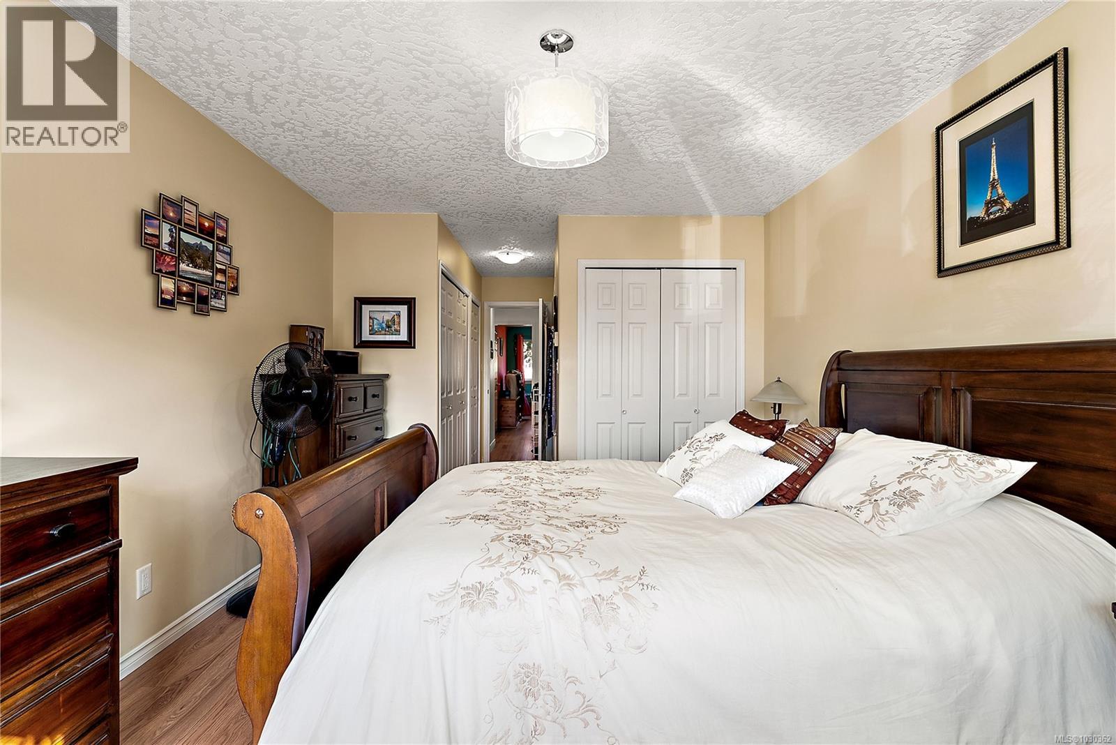 #103 793 MEAFORD AVE - 14