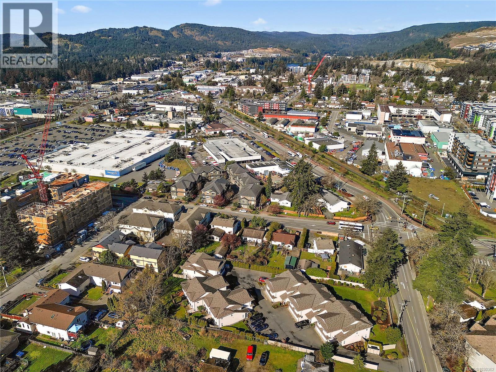 #103 793 MEAFORD AVE - 23