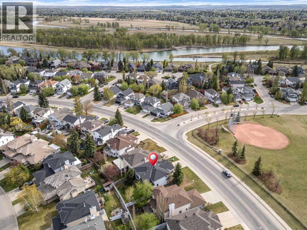 Single Family House for Sale in  Douglas Park Boulevard SE Douglasdale/Glen Calgary 