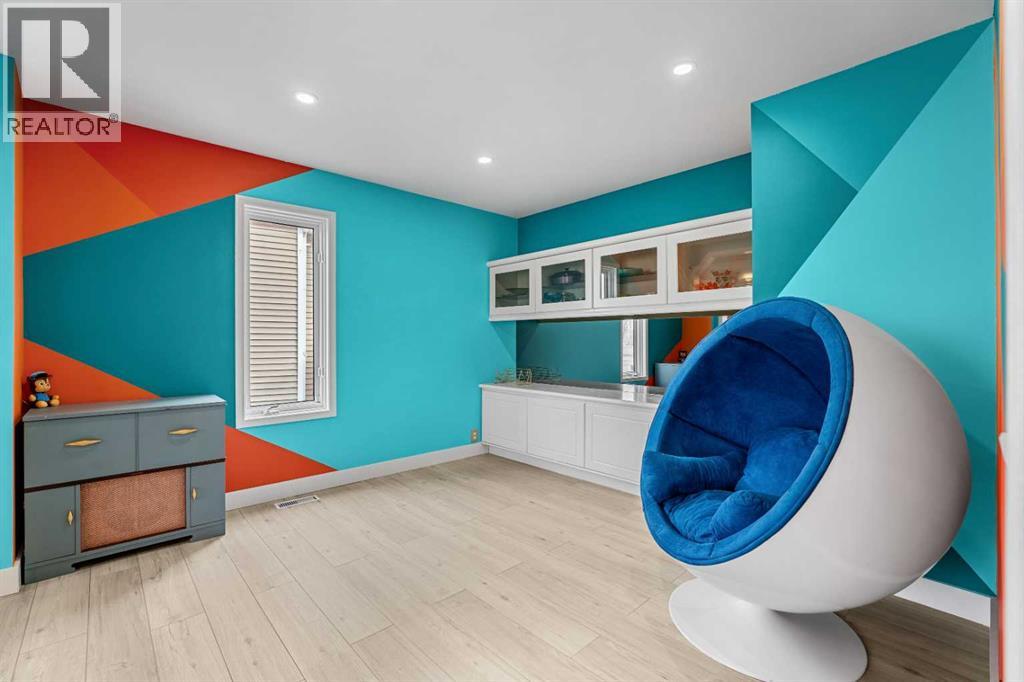 Single Family House for Sale in  Douglas Park Boulevard SE Douglasdale/Glen Calgary 