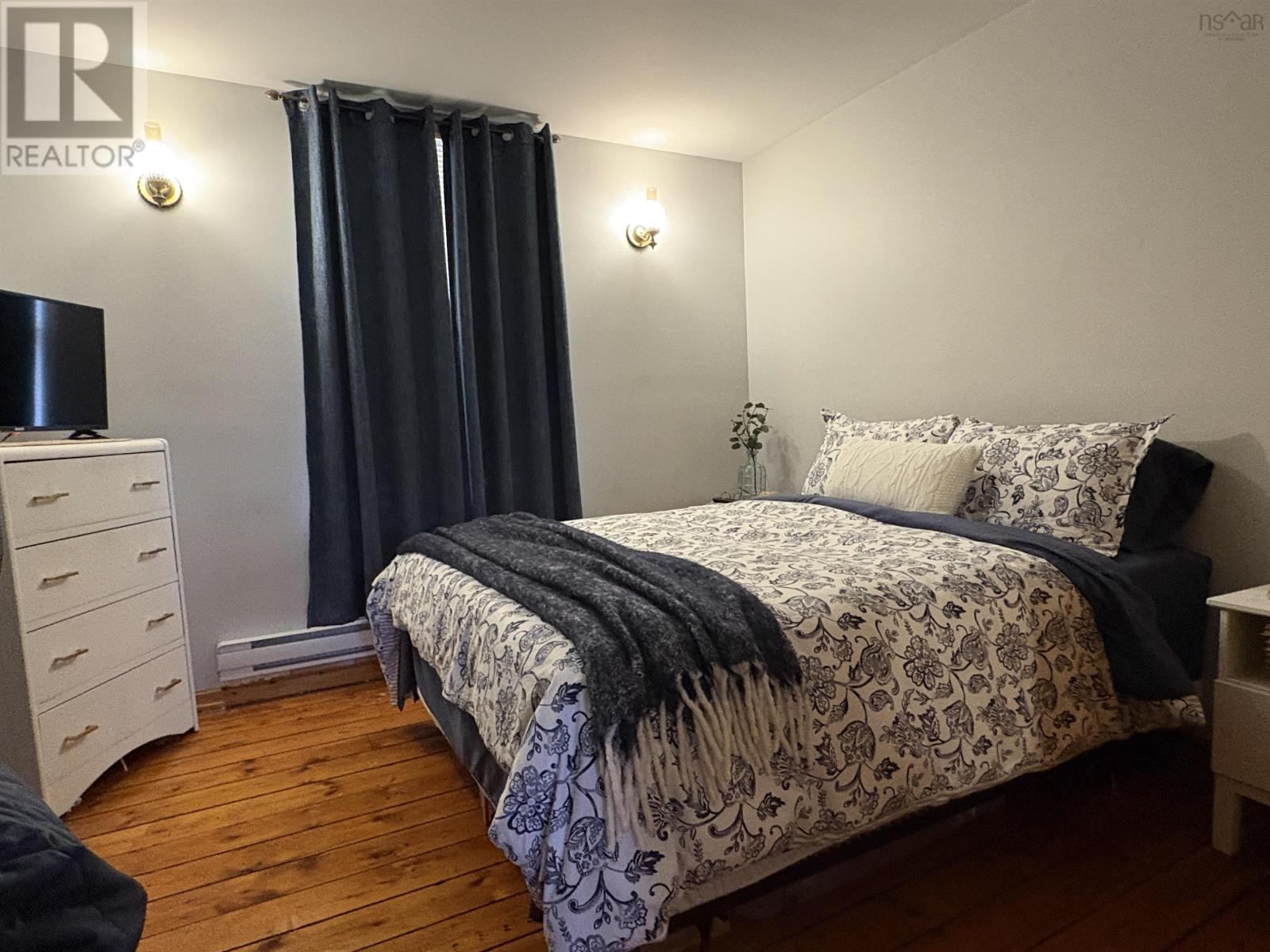 Property 18 of 22 of 5170 Stellarton Trafalgar Road