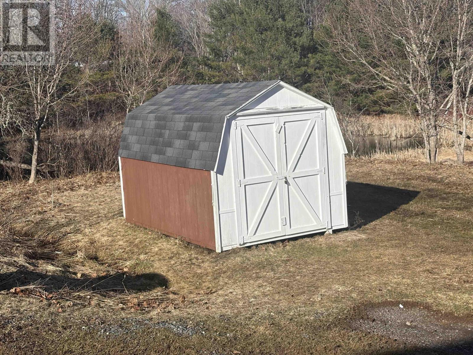 Property 16 of 22 of 5170 Stellarton Trafalgar Road