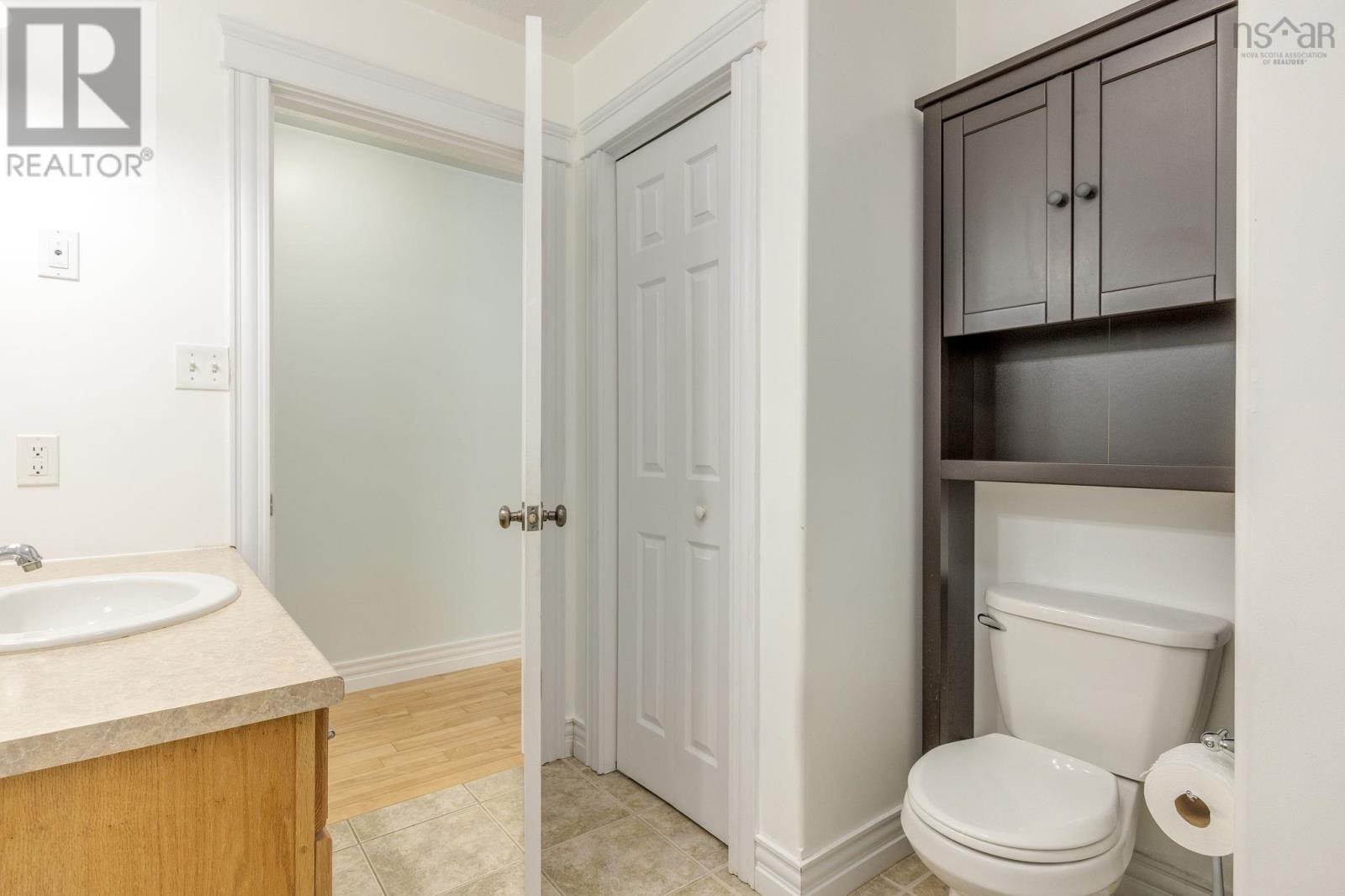 Property 21 of 45 of 10 Cameron Drive