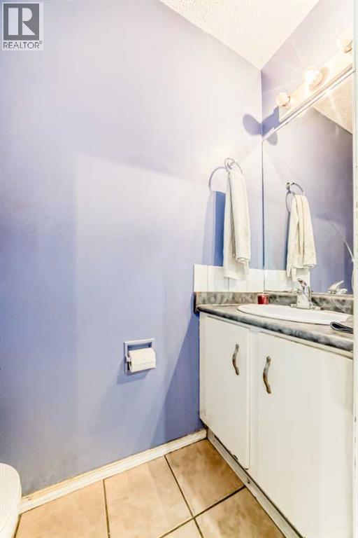 Single Family House for Sale in   Street NE Temple Calgary 