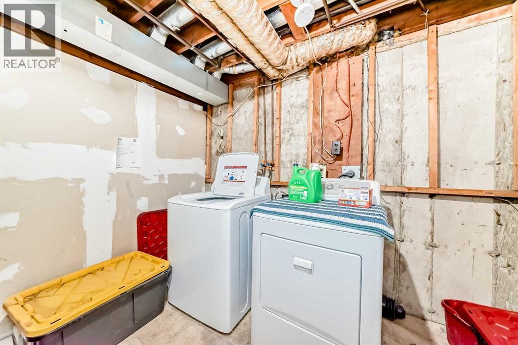 Single Family House for Sale in   Street NE Temple Calgary 