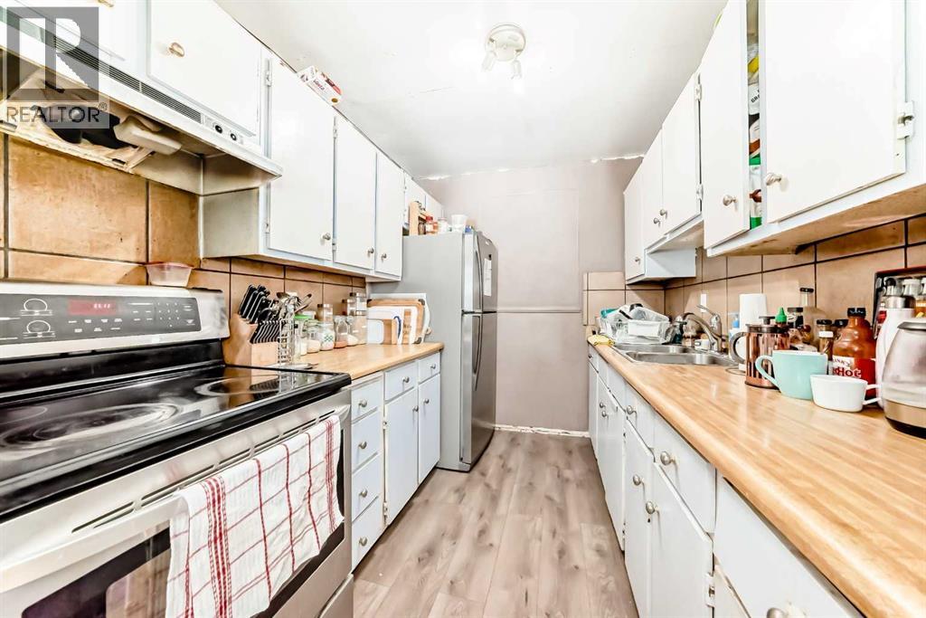 Single Family House for Sale in   Street NE Temple Calgary 