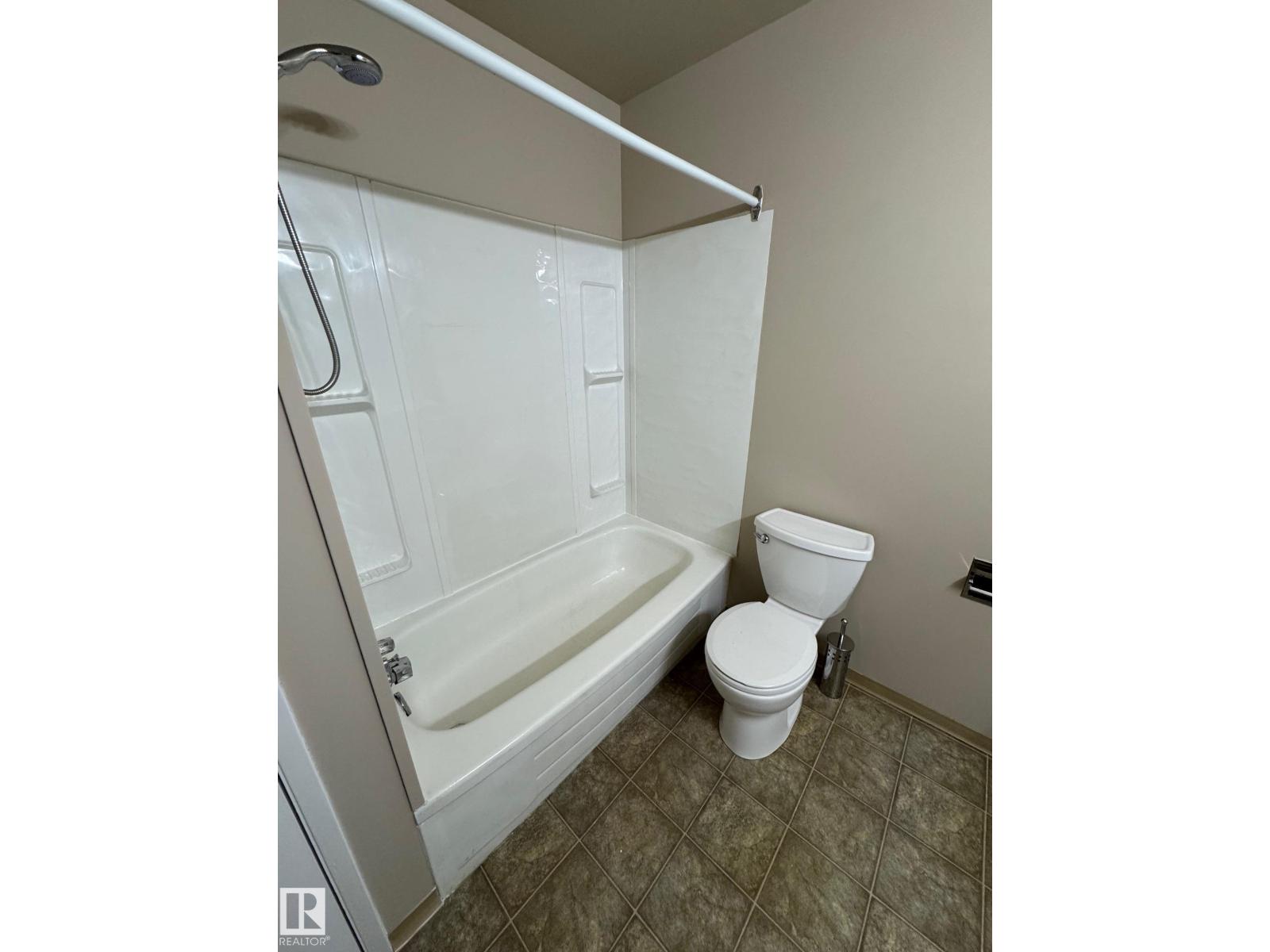 #315 7220 144 AV NW, Edmonton