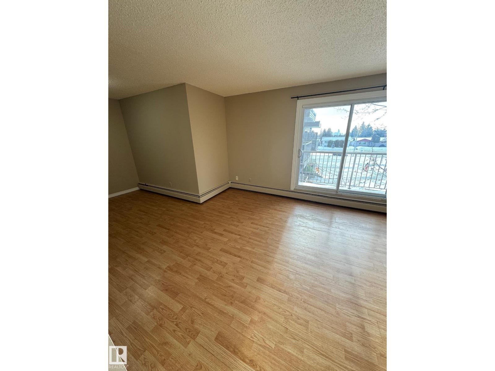 #315 7220 144 AV NW, Edmonton