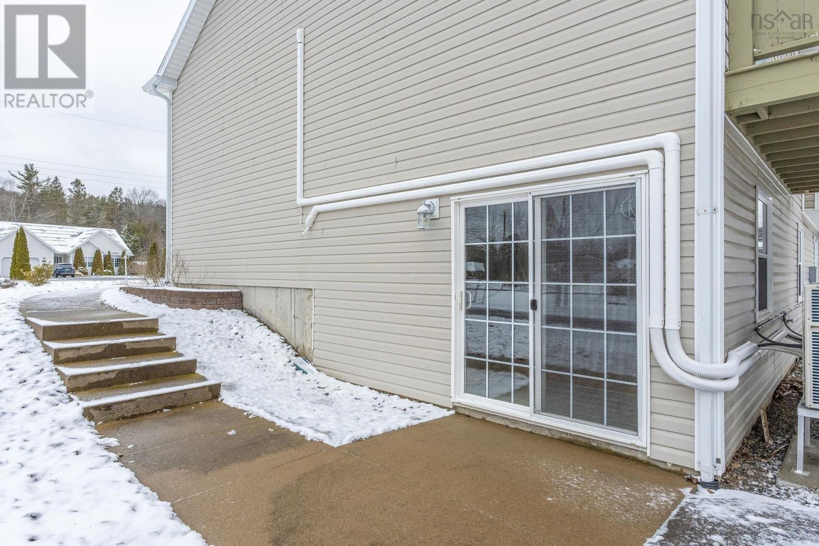 Property 28 of 45 of 10 Cameron Drive