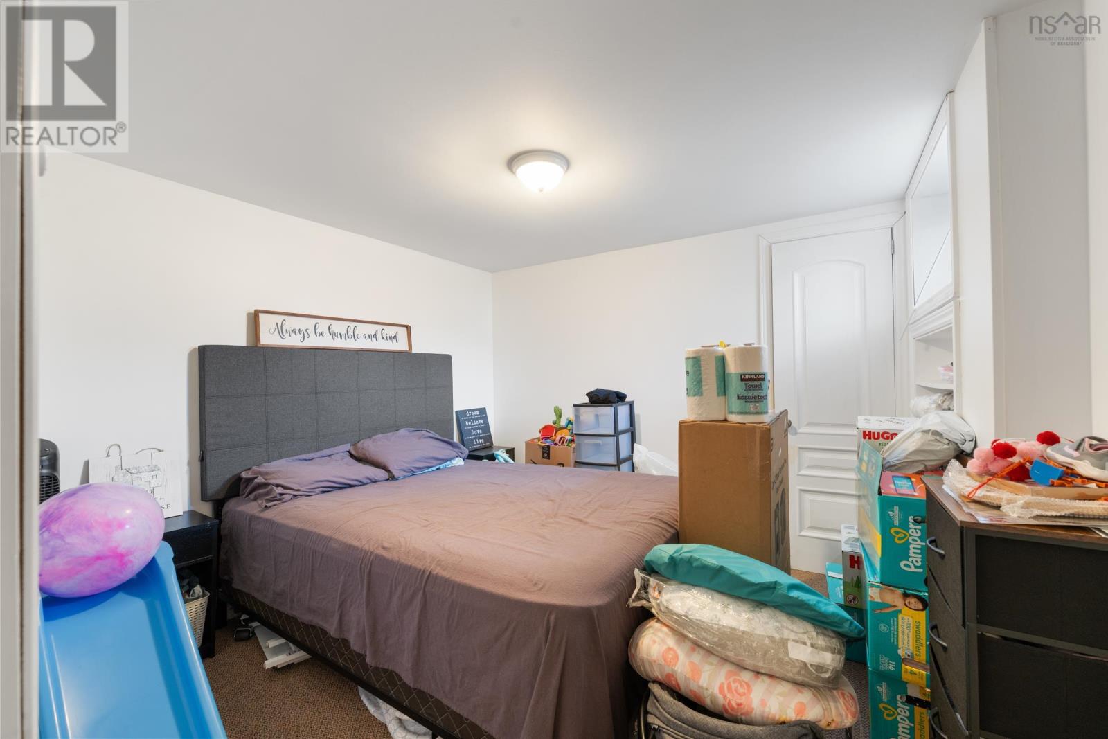 Property 21 of 43 of 56 Second Avenue