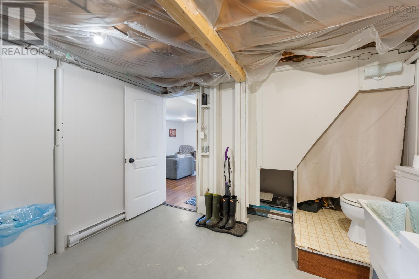 Property 23 of 43 of 56 Second Avenue