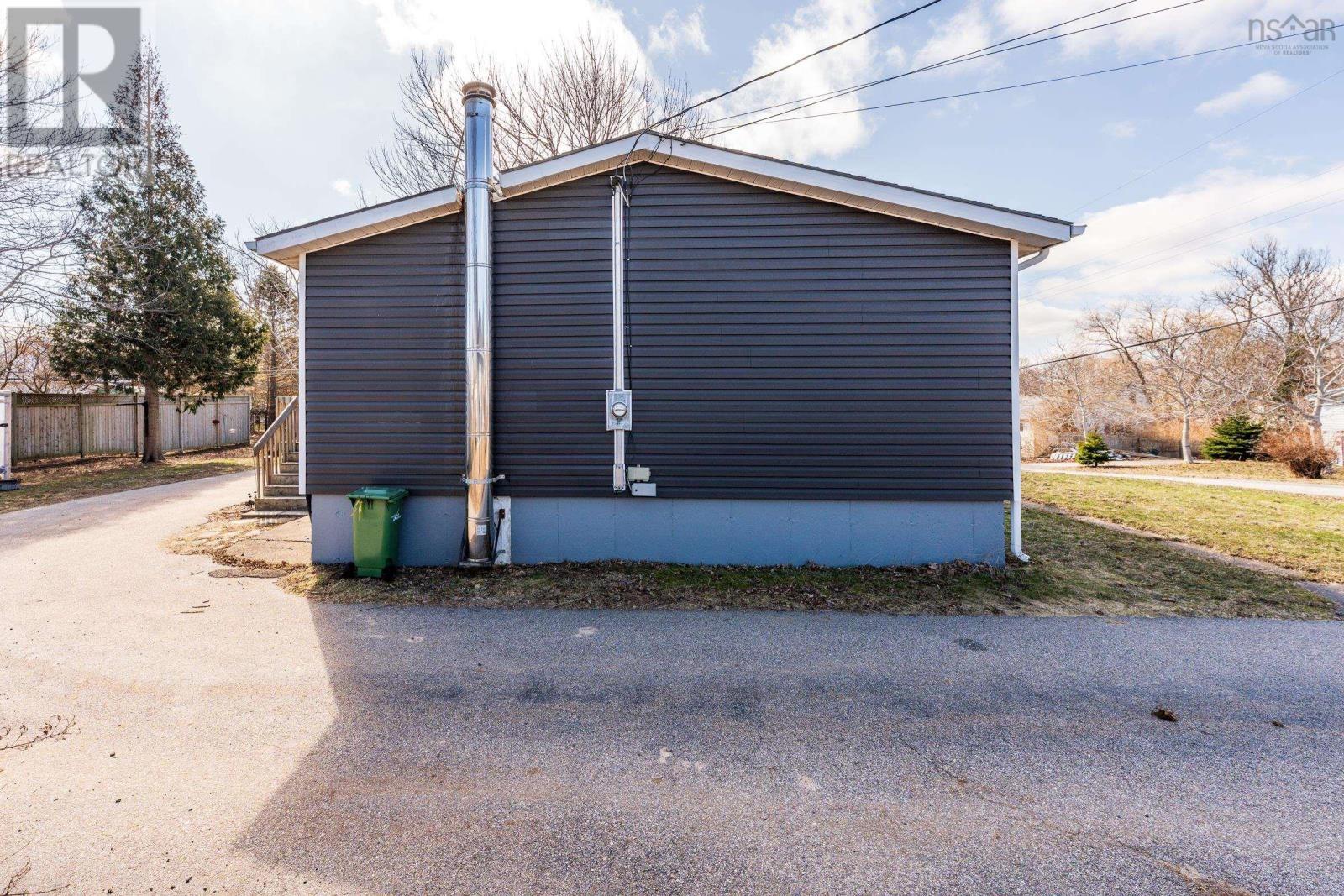 Property 30 of 43 of 56 Second Avenue