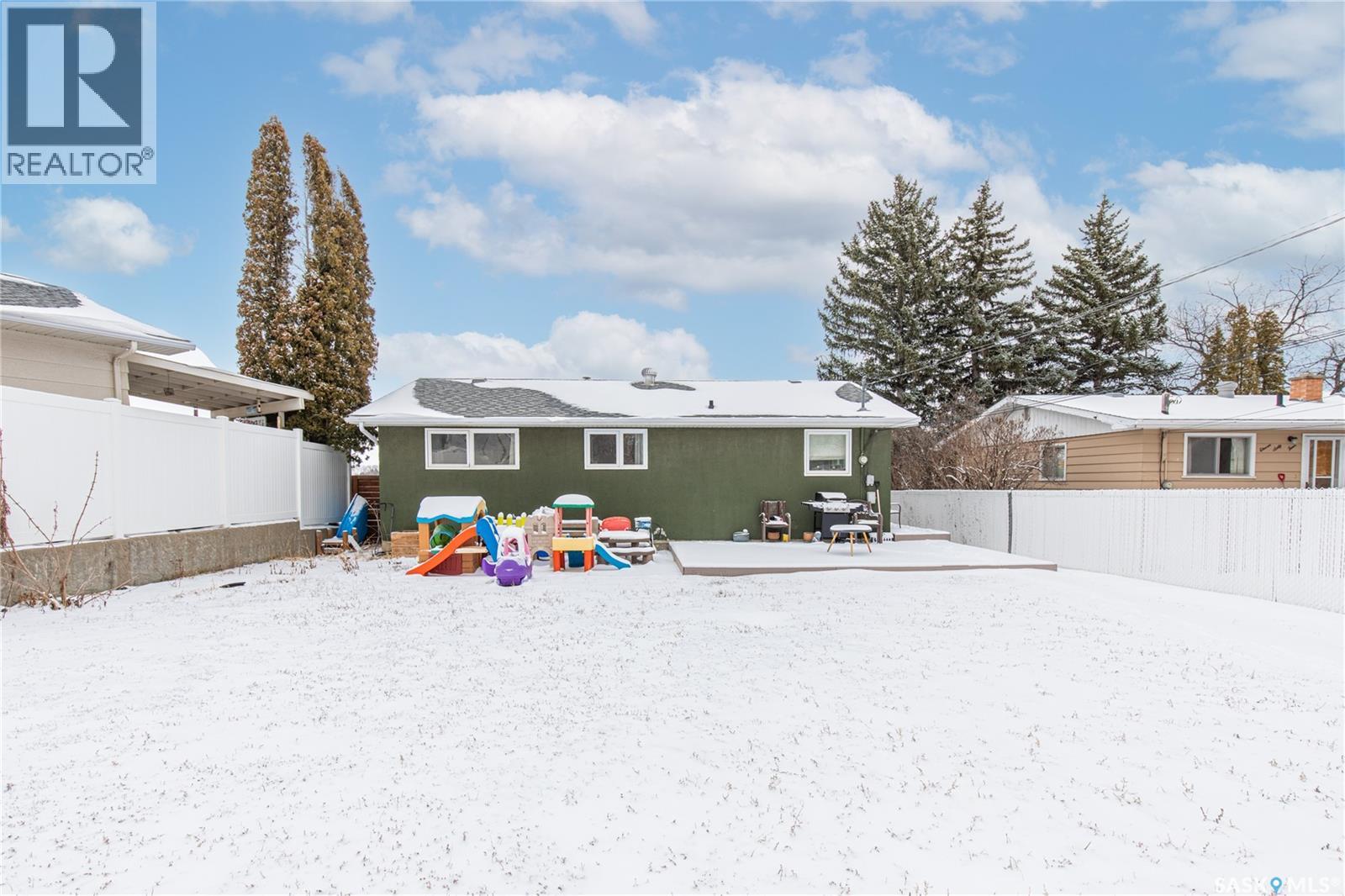 1170 5TH AVENUE NE - 45